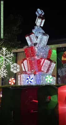 Christmas Light display at 21 Burke Parade, Hewett