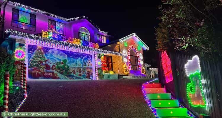 Christmas Light display at 9 Hillside Crescent, Edens Landing