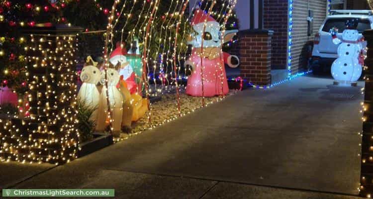 Christmas Light display at 11 Raeburn Street, Pascoe Vale