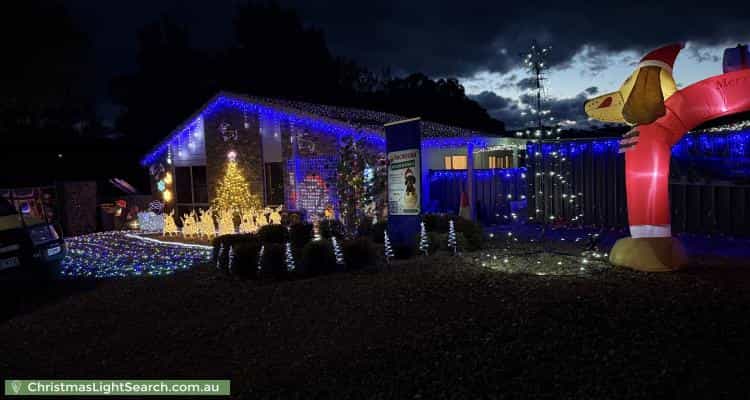 Christmas Light display at 8 Bate Place, Banks