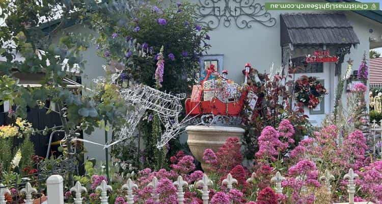 Christmas Light display at 11 Murray Street, Warrnambool
