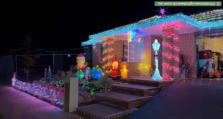 Christmas Light display at 27 Trailwater Court, Warragul