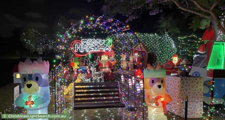 Christmas Light display at 9 Oakwood Avenue, Woodlands