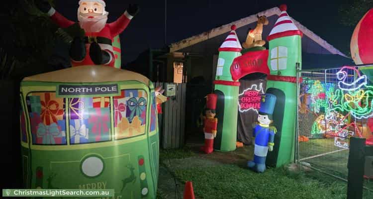 Christmas Light display at 36 Birun Street, Woodridge