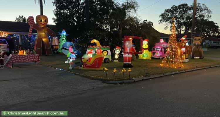 Christmas Light display at 21 Jillman Way, Ferndale