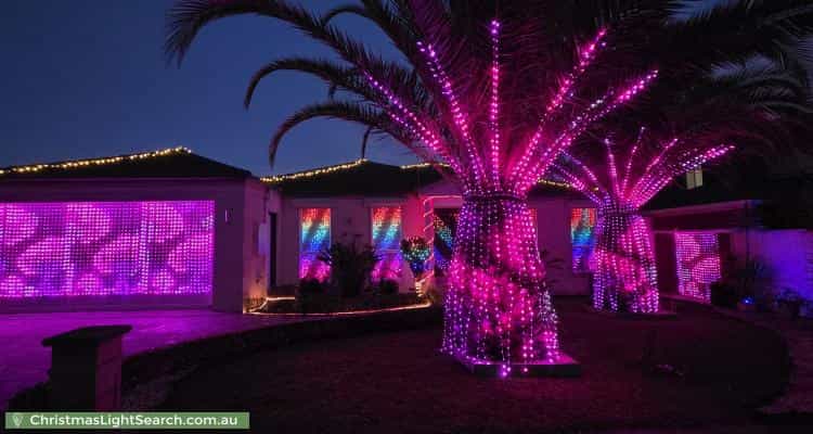 Christmas Light display at 9 Hillrise Close, Narre Warren South
