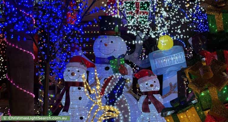 Christmas Light display at 4 Nalong Street, Saint Clair