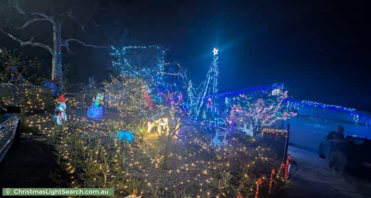 Christmas Light display at 100 Eucumbene Drive, Duffy