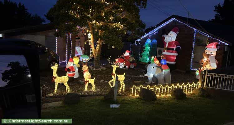 Christmas Light display at 5 Childers Court, Wyndham Vale