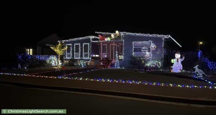 Christmas Light display at 147 Carwoola Street, Queanbeyan East