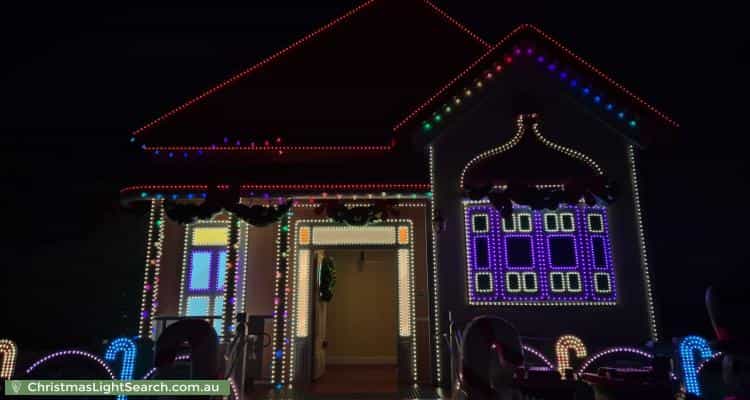 Christmas Light display at 281 MacArthur Avenue, Hamilton
