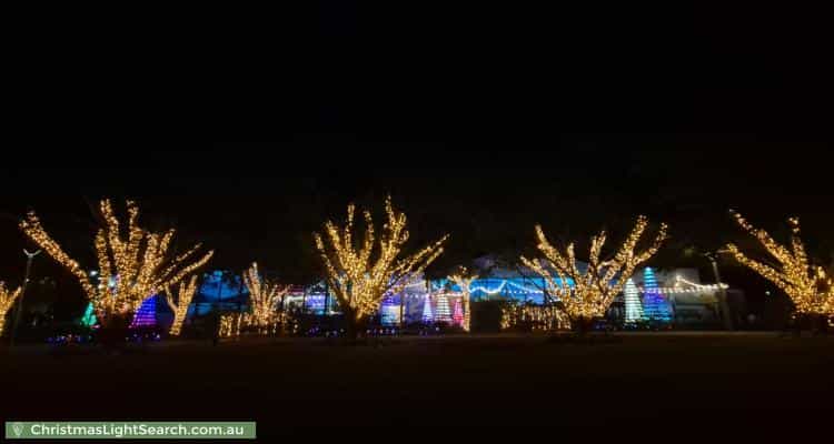 Christmas Light display at 281 MacArthur Avenue, Hamilton