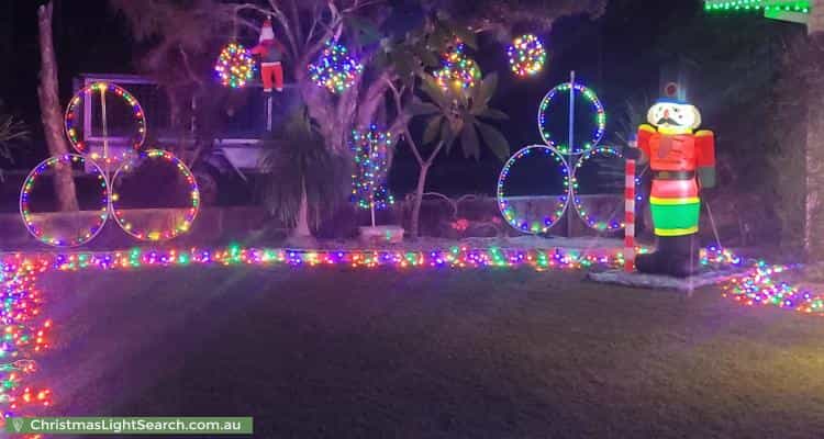 Christmas Light display at 13 Misfeld Close, Gracemere