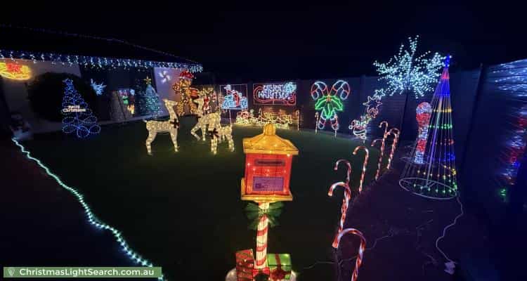 Christmas Light display at 17 Terry Street, Pearcedale