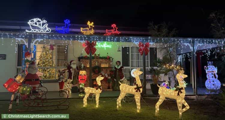 Christmas Light display at 9 Renoir Crescent, Forest Lake