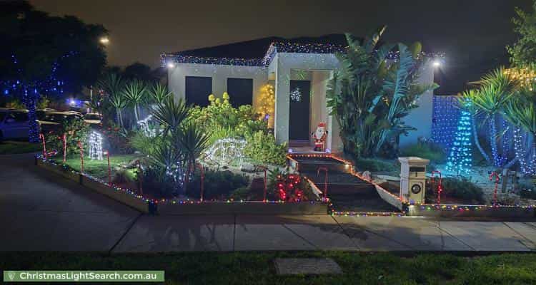 Christmas Light display at 1 Hargood Place, Cranbourne East