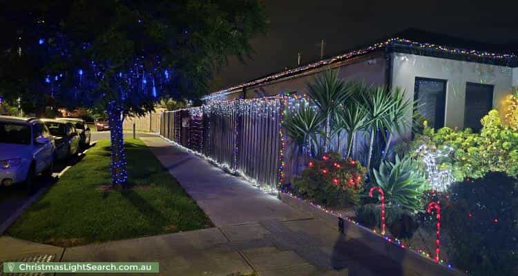 Christmas Light display at 1 Hargood Place, Cranbourne East