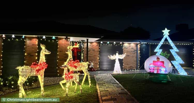 Christmas Light display at 24 Eyebright Square, Hallam