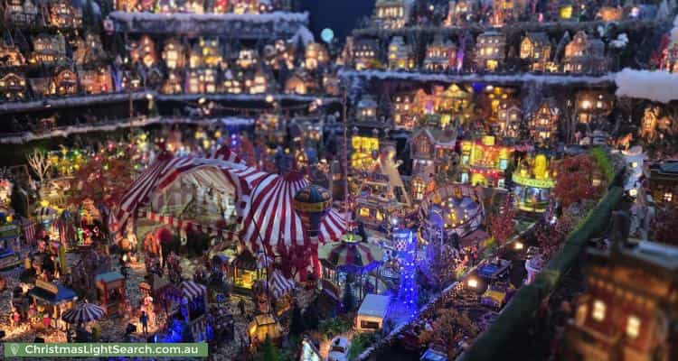 Christmas Light display at 11 Crown Point, Chirnside Park