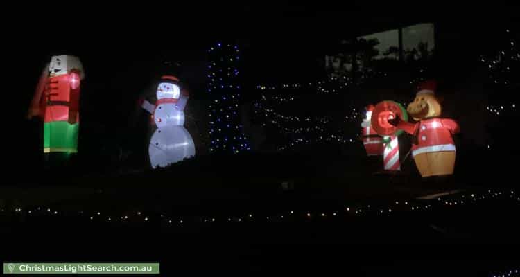 Christmas Light display at 8 Hillside Grove, Frankston South