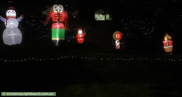 Christmas Light display at 8 Hillside Grove, Frankston South