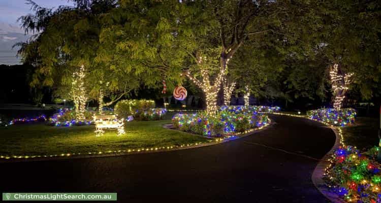 Christmas Light display at 58 Caithwill Court, Narre Warren North