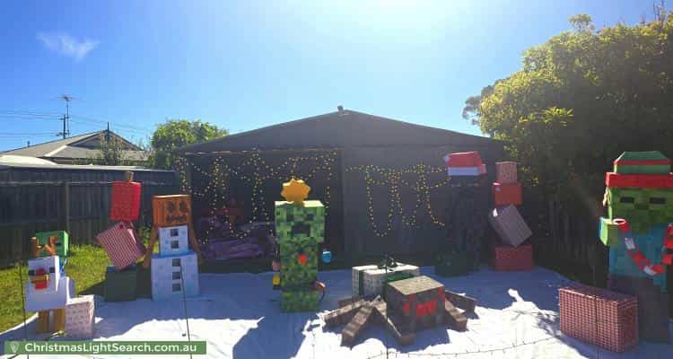 Christmas Light display at 121 High Street, Drysdale