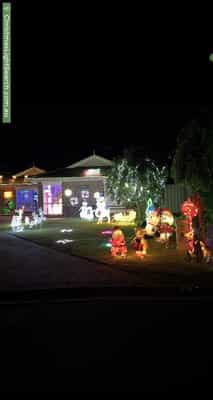 Christmas Light display at 31 Epsilon Close, Woodcroft