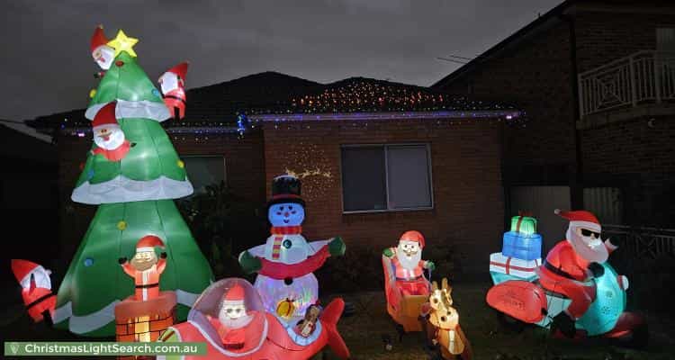 Christmas Light display at 15 Vicliffe Avenue, Campsie