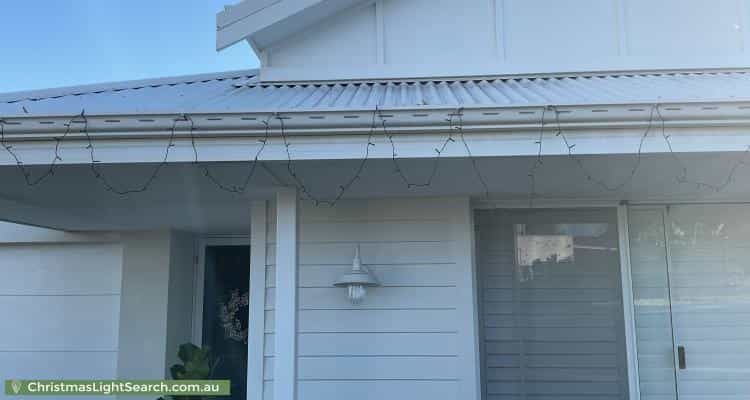 Christmas Light display at 44 Bernedale Way, Duncraig