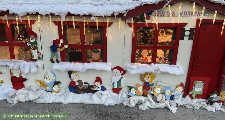 Christmas Light display at 32 Clarence Street, Maclean