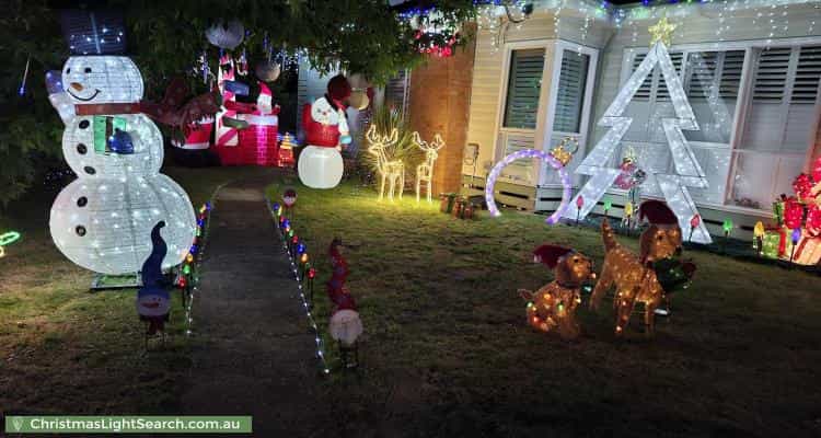 Christmas Light display at 21 Hoffmans Road, Essendon West