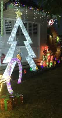 Christmas Light display at 21 Hoffmans Road, Essendon West