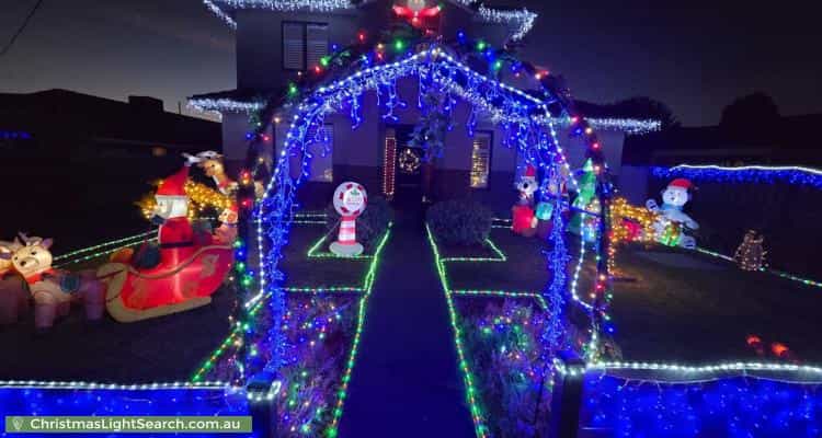 Christmas Light display at 15 White Avenue, Bayswater North