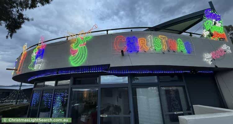 Christmas Light display at 17 Van Praag Place, Gordon