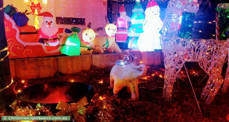 Christmas Light display at 68 Kensington Way, Burton