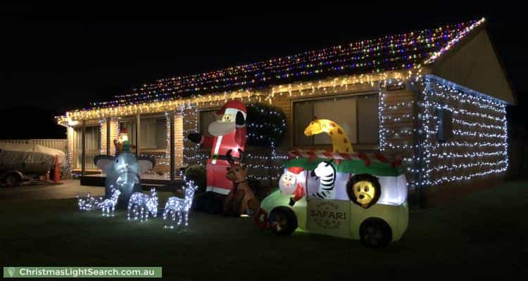 Christmas Light display at 7 Keysor Place, Milperra