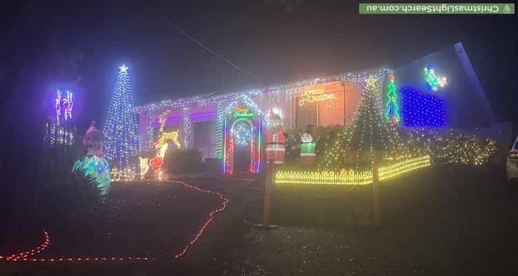 Christmas Light display at 6 Woona Court, Yallambie