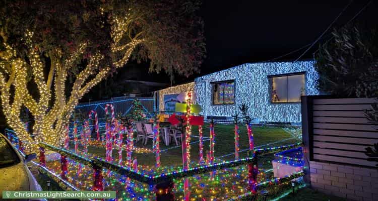 Christmas Light display at 13 Flower Court, Grovedale