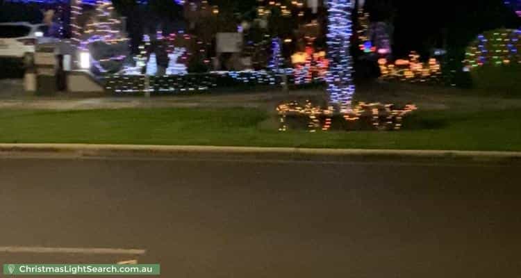 Christmas Light display at 140 Clive Steele Avenue, Monash