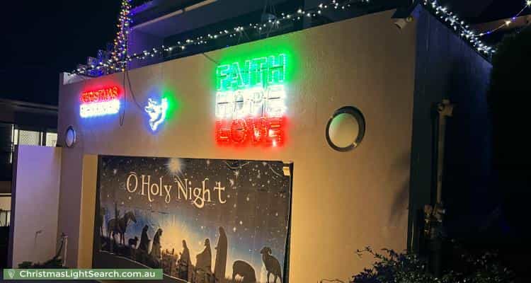 Christmas Light display at 17 Van Praag Place, Gordon