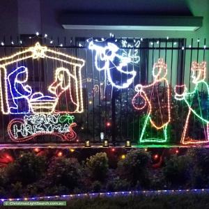 Christmas Light display at 5 Bill Leng Street, Coombs