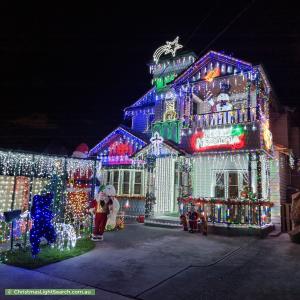 Christmas Light display at 5 Molesworth Street, Coburg