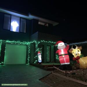 Christmas Light display at 10 Exmoor Street, Box Hill