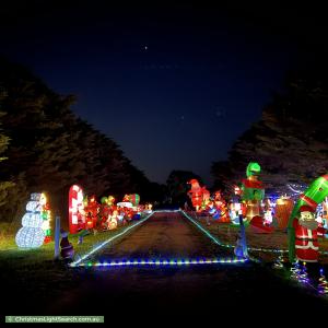 Christmas Light display at 125 Konagaderra Road, Yuroke