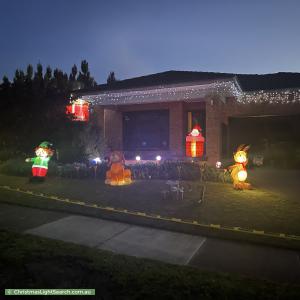 Christmas Light display at 31 Golden Way, Skye