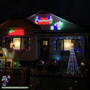 Christmas Light display at 171 Mansfield Street, Thornbury