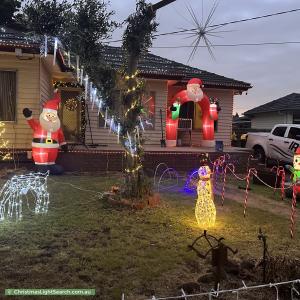 Christmas Light display at 17 Thyra Street, Sunshine