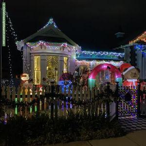 Christmas Light display at 41 Elizabeth Street, Mayfield