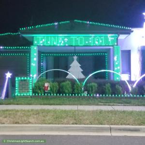 Christmas Light display at 6 Bambridge Parade, Googong